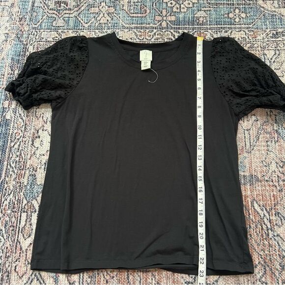 Joie Eyelet Puff Sleeve Knit Cotton Short Sleeve Crew Neck Blouse Pullover Top M - Picture 7 of 8